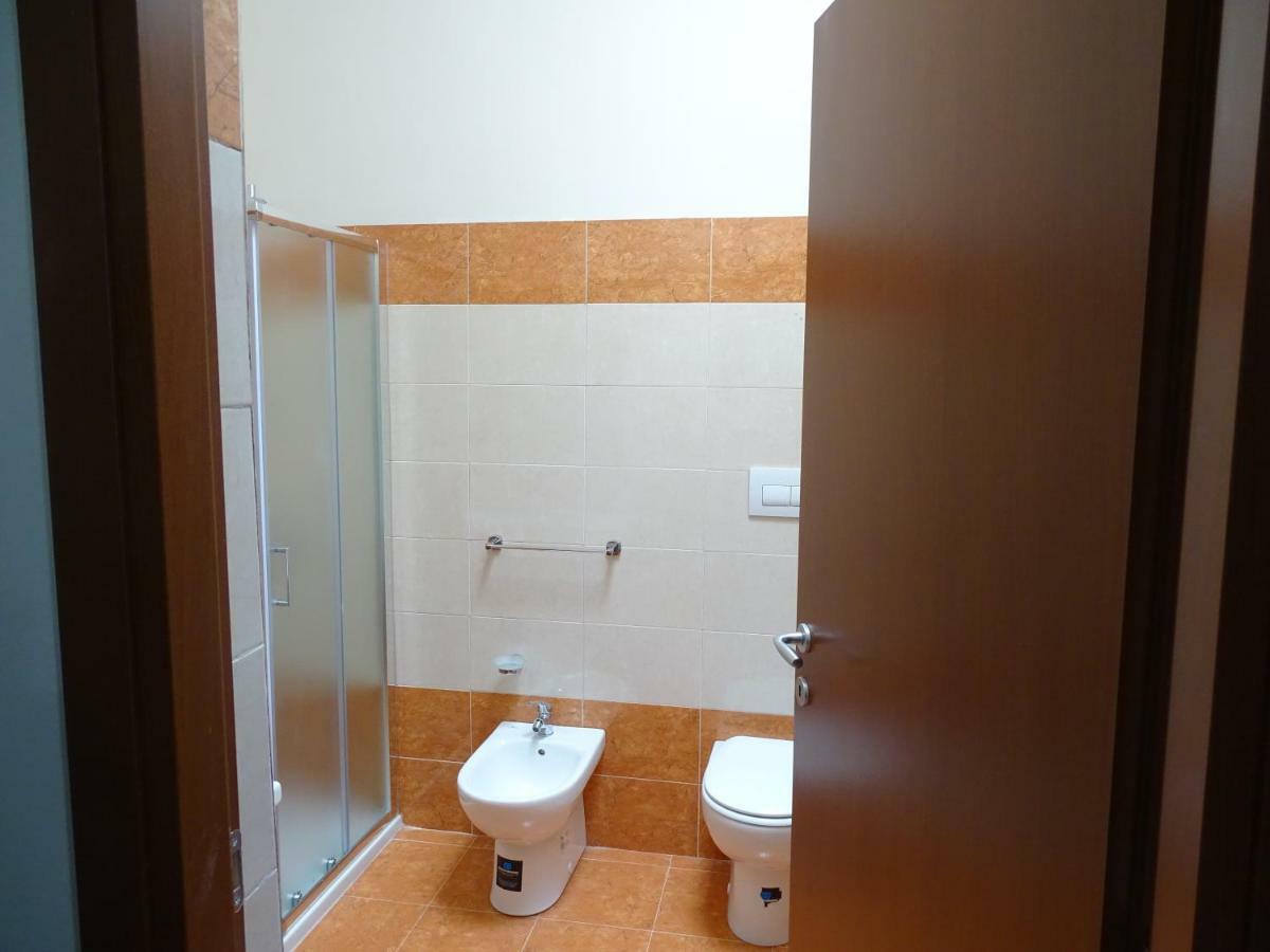 B&B New Antico Palazzo 帕拉比塔 外观 照片