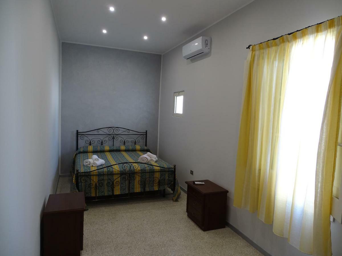 B&B New Antico Palazzo 帕拉比塔 外观 照片
